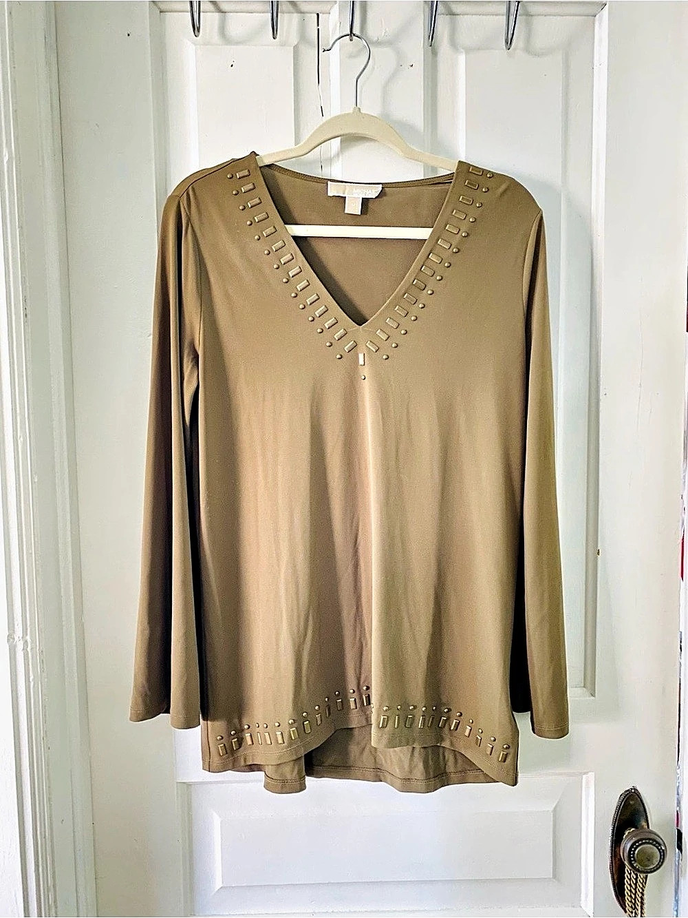 Michael Kors Embellished V-Neck Tunic in Green Size Medium